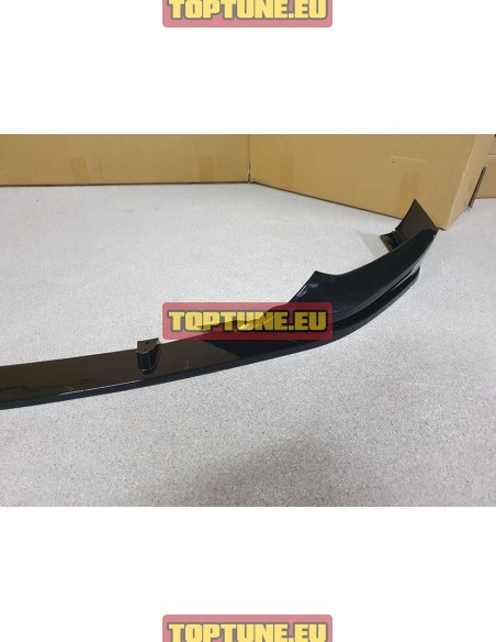 Juodas Blizgus  Performance priekinio buferio spoileris tinkantis BMW G30, G31 modeliams