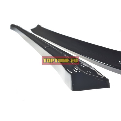 Side skirt extensions for Tesla Model 3
