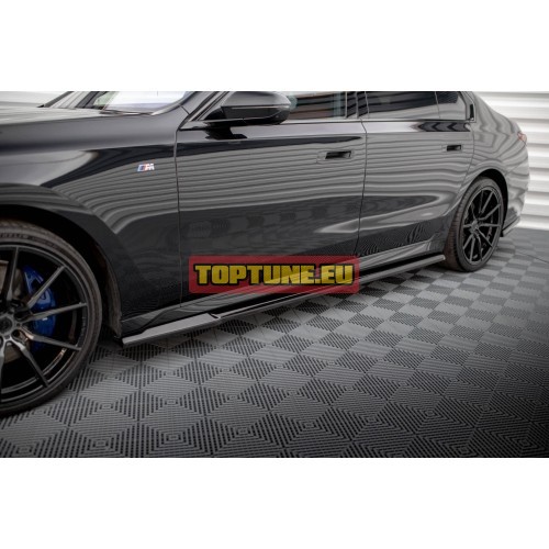 Maxton Design Side skirt extensions for BMW G70...