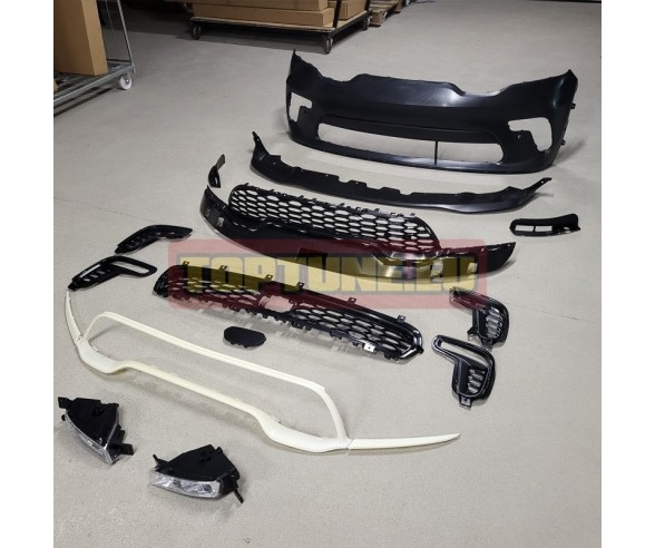 Dodge Durango +2021 SRT Front bumper with PDC Holes, with LED Daylights