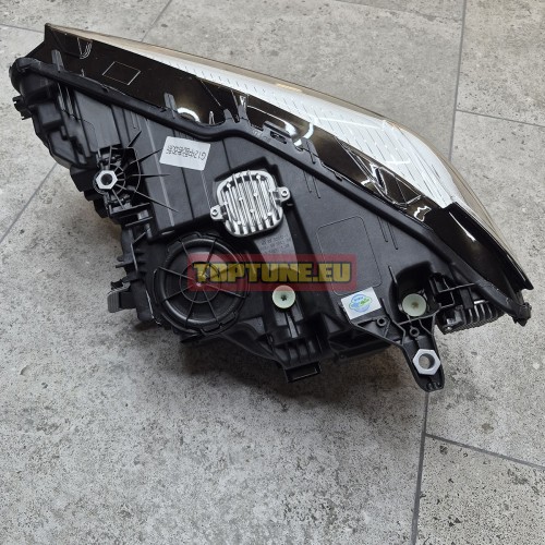 BMW G11 G12 Right Headlight for conversion....